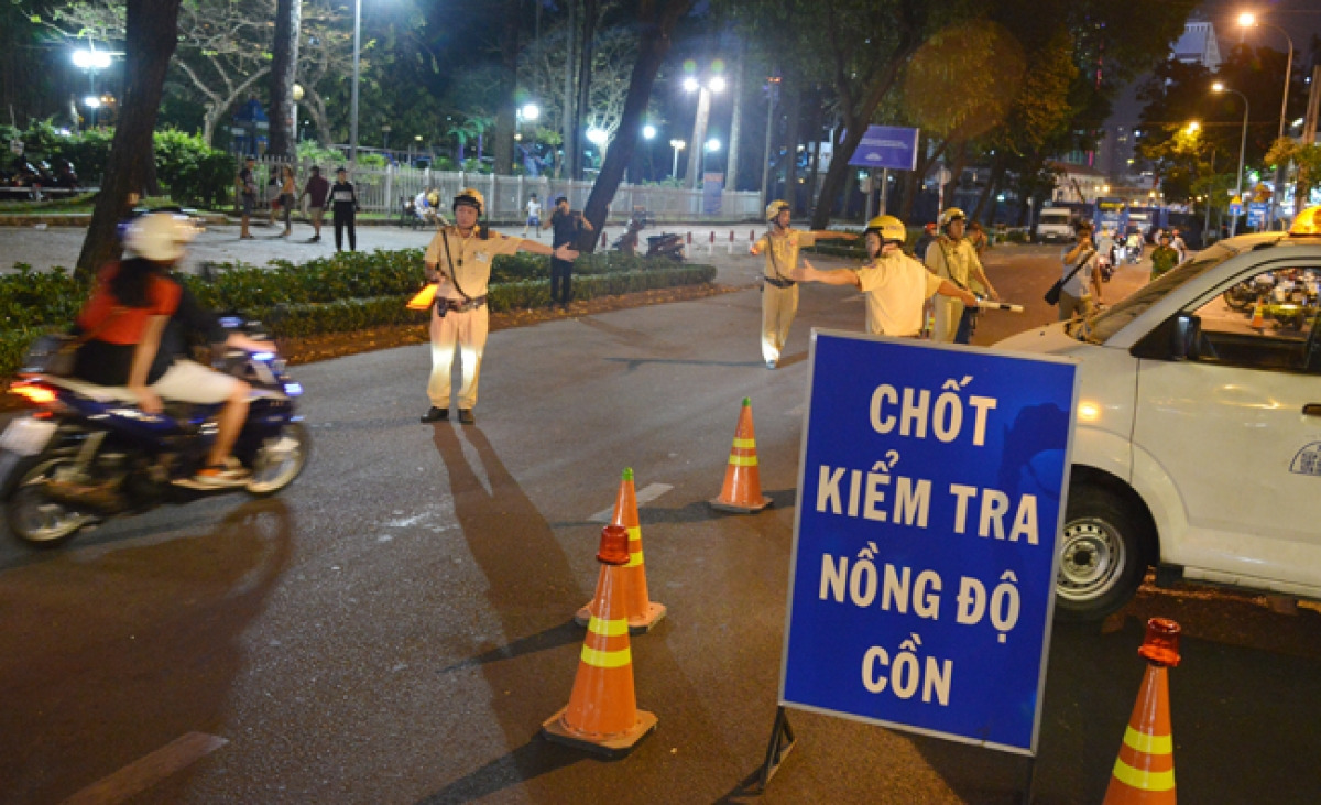 cac yeu to anh huong den nong do con Các yếu tố ảnh hưởng đến nồng độ cồn