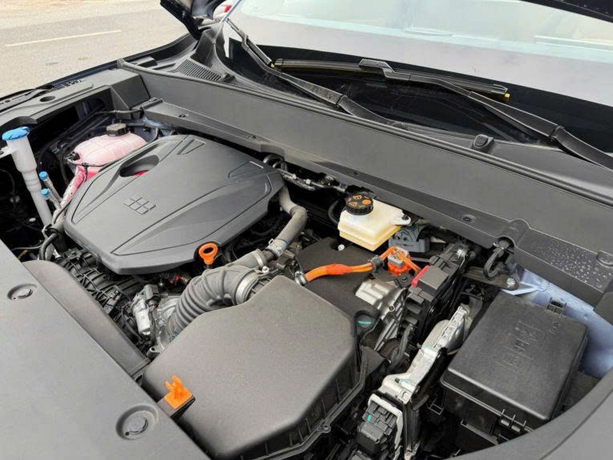 dong co manh me cua geely ex5 em i Động cơ mạnh mẽ của Geely EX5 EM-i