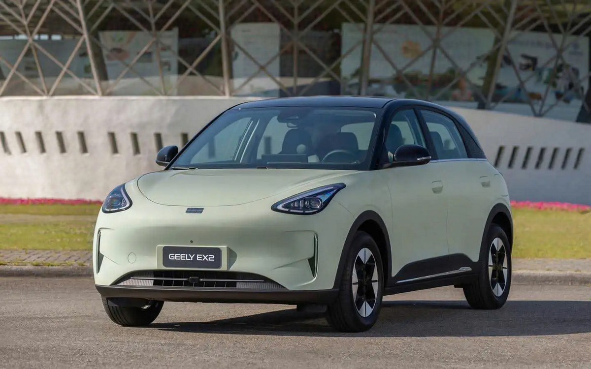 Geely EX2